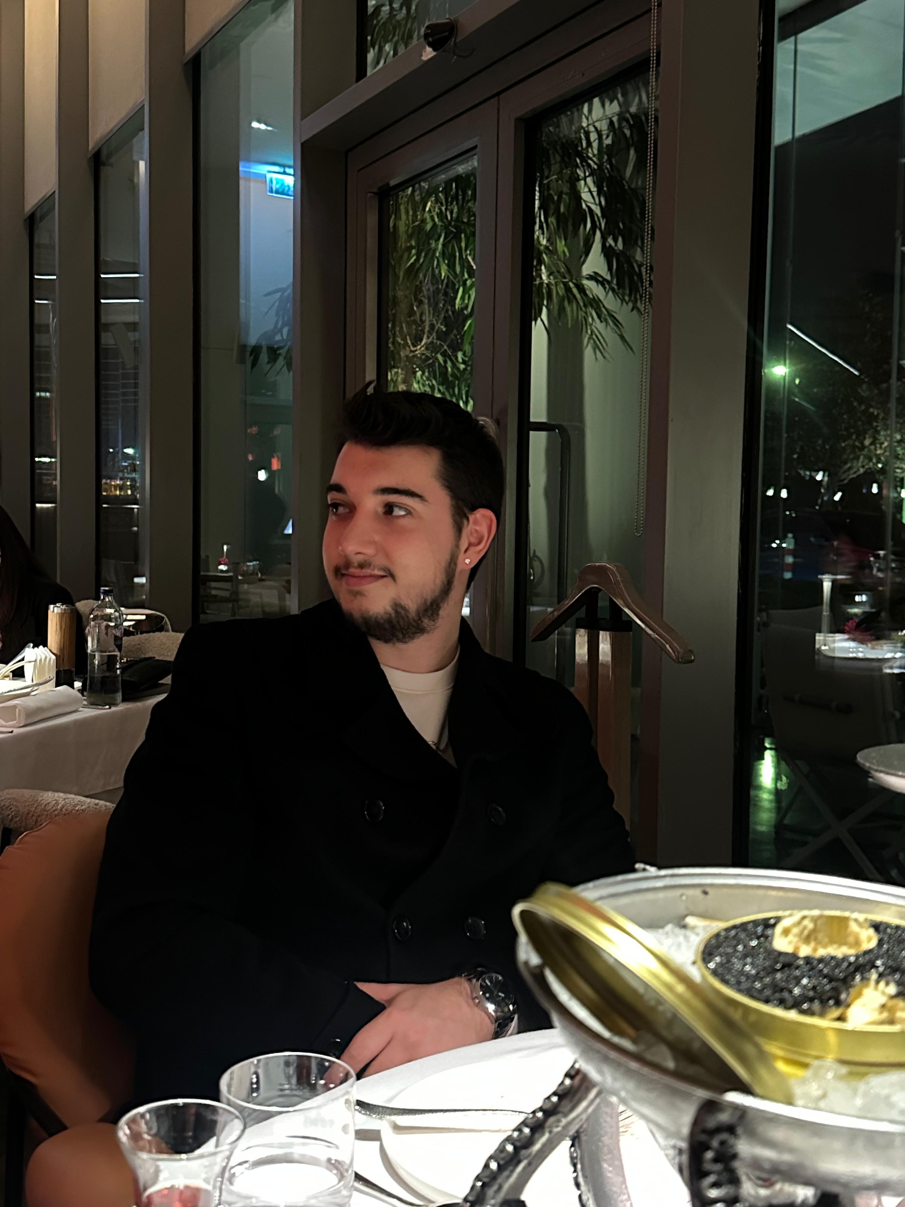 Ozan Arslan - Arges İş Makinaları, Pazarlama Müdürü